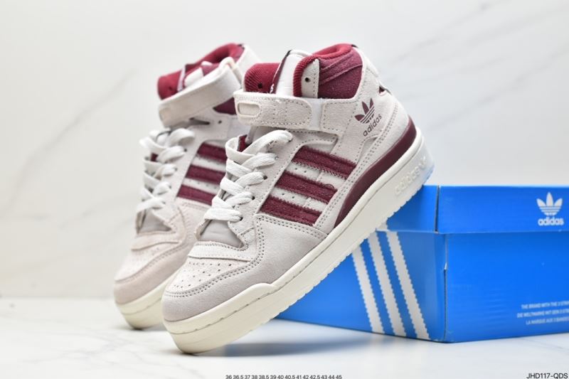 Adidas Sneakers